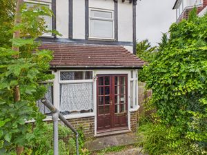 Photo 29- click for photo gallery